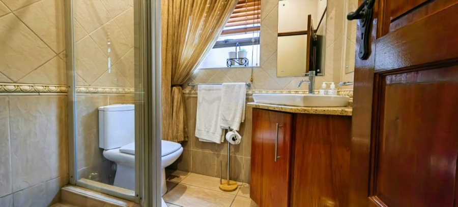 4 Bedroom Property for Sale in Van Der Hoff Park North West